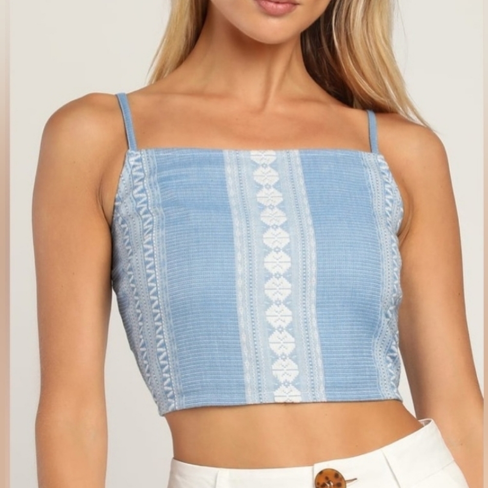 Lulu's Room to Romance Blue Boho Woven Sleeveless Cropped Tank Top, XS